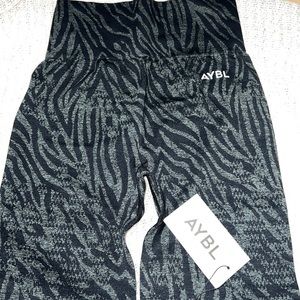AYBL Animal Seamless Shorts